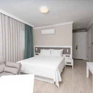 Otel Bay Nihat Lale, Ayvalı