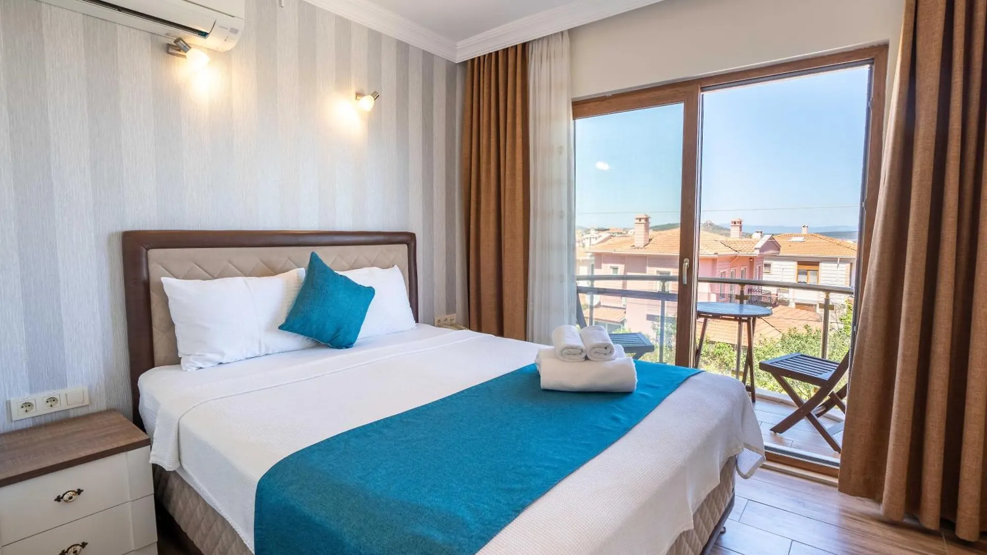 Cunda Giritlioğlu Otel Ayvalı 2*,
