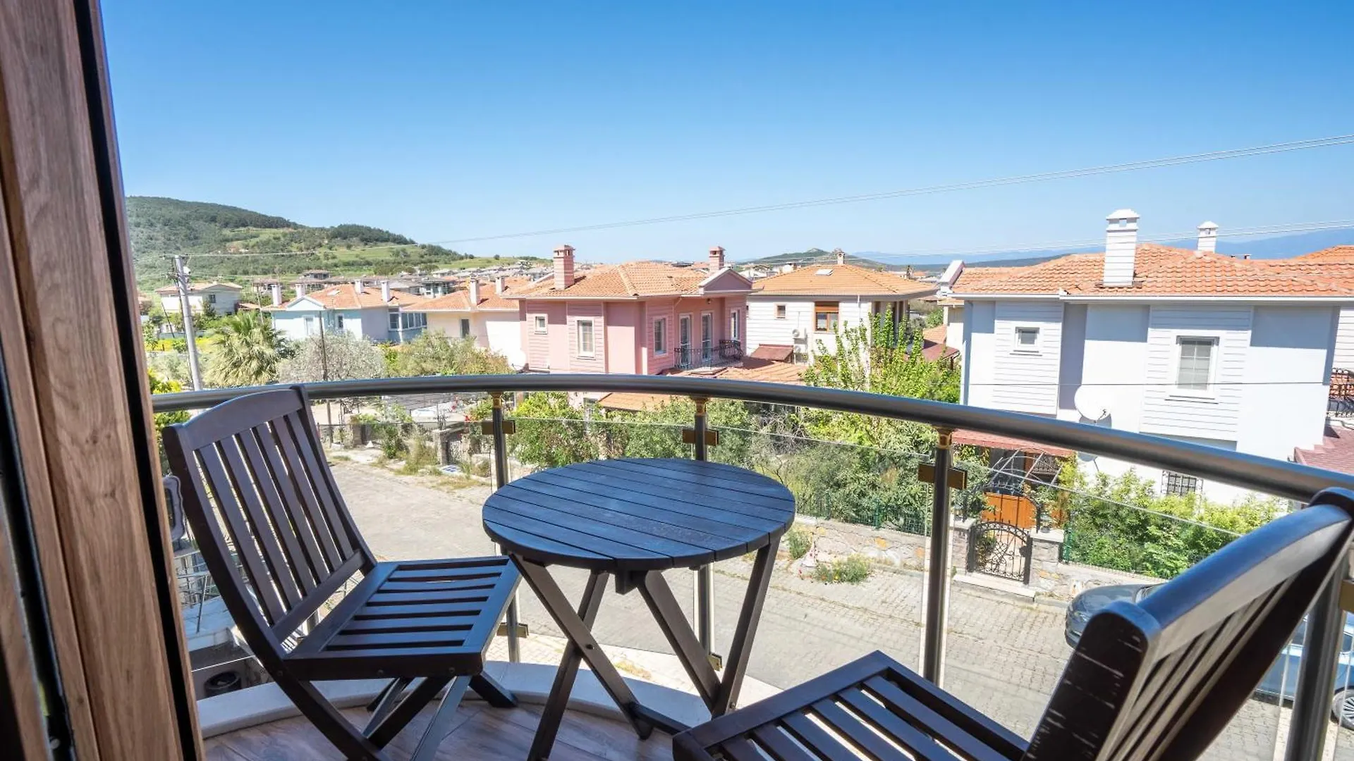 **  Cunda Giritlioğlu Otel Ayvalı Türkiye