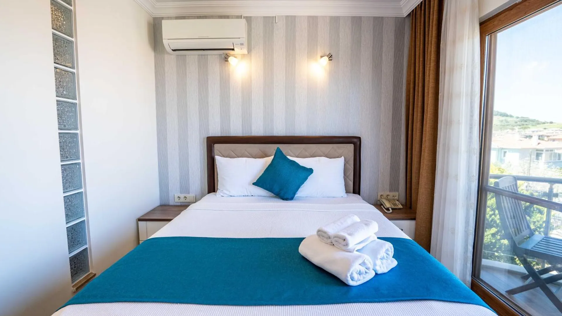 Cunda Giritlioğlu Otel Ayvalı
