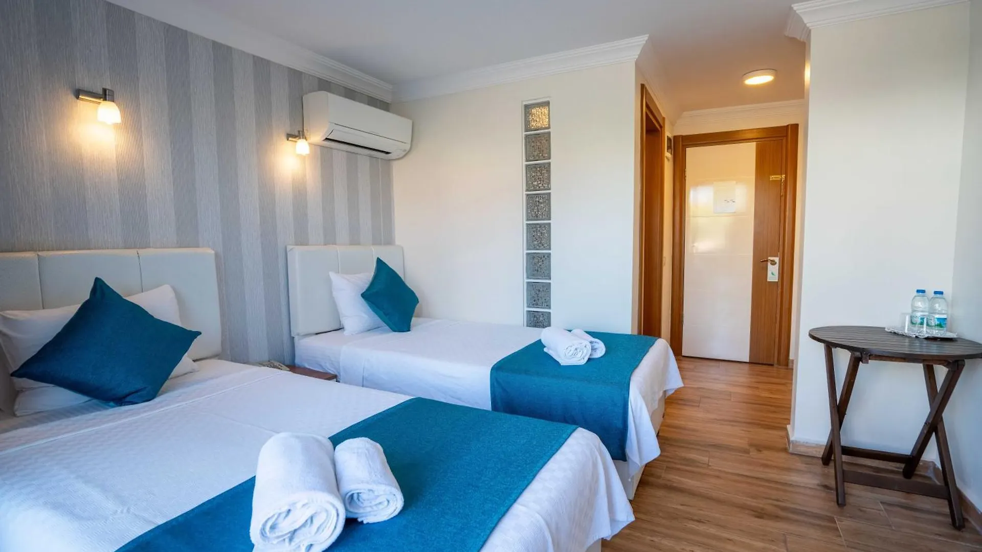 Cunda Giritlioğlu Otel Ayvalı Türkiye