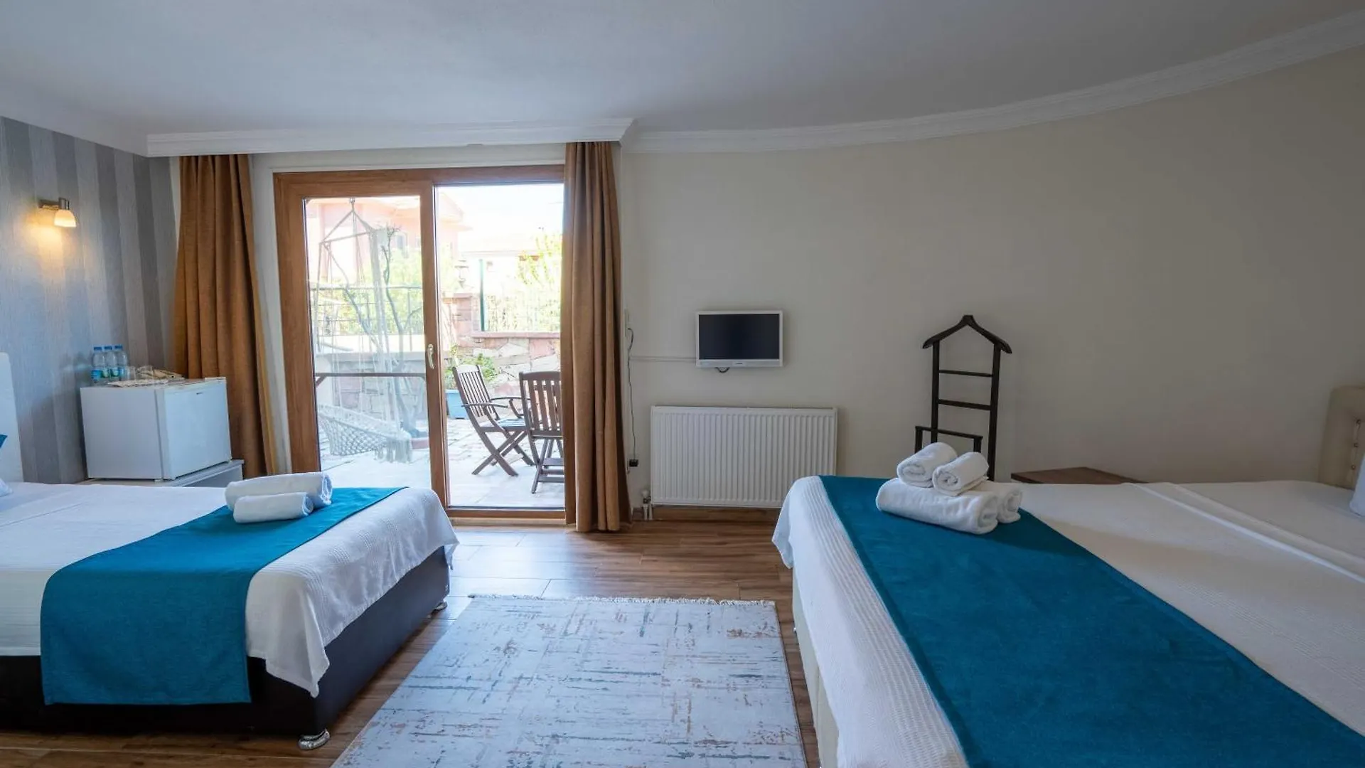 Cunda Giritlioğlu Otel Ayvalı